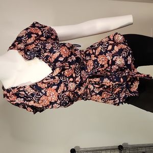 NWT Old Navy Ruffle Wrap Floral Top Small